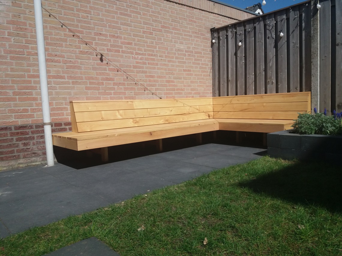 loungebank van acaciahout